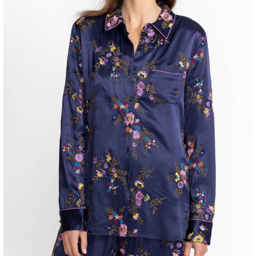 NWT Johnny Was Misty Rayon Button Down Shirt Size M - Picture 2 of 7